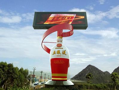 創(chuàng)意高速戶外廣告，瞬間吸引消費(fèi)者